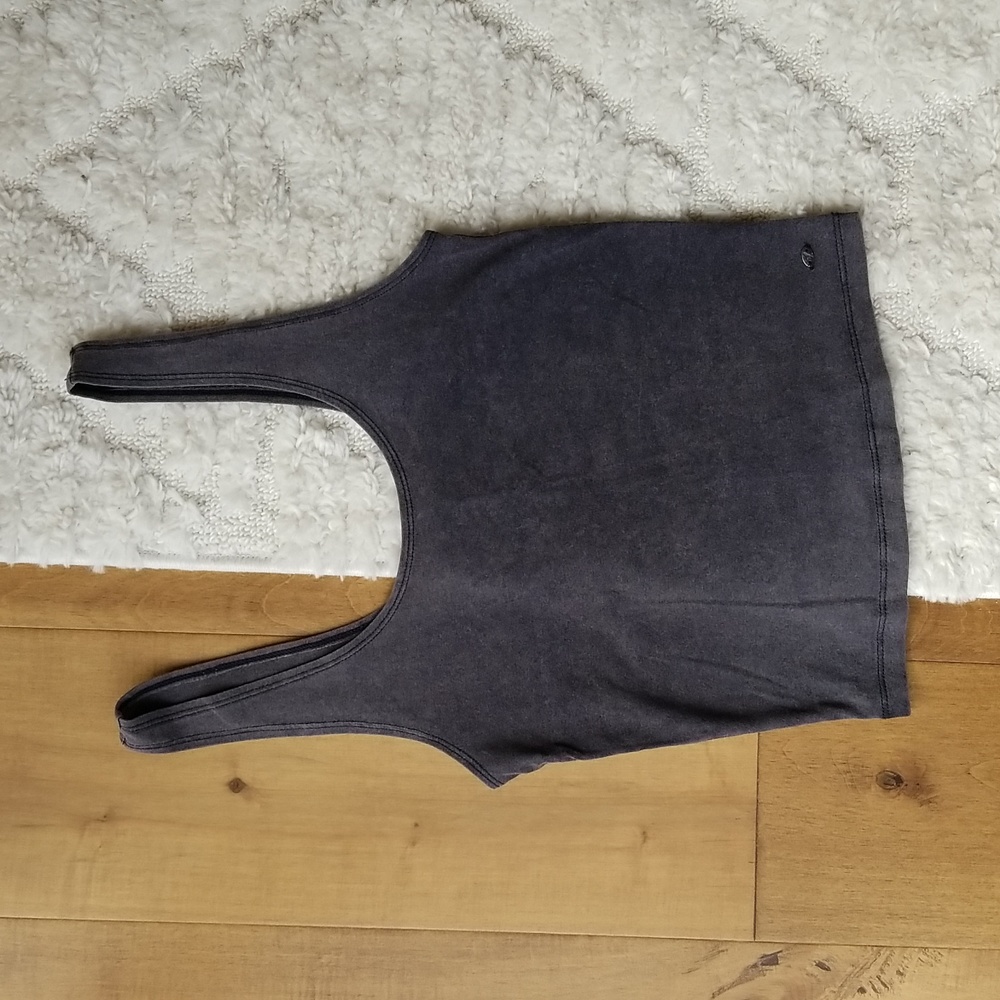 American Eagle Outfitters gray crop top, size small